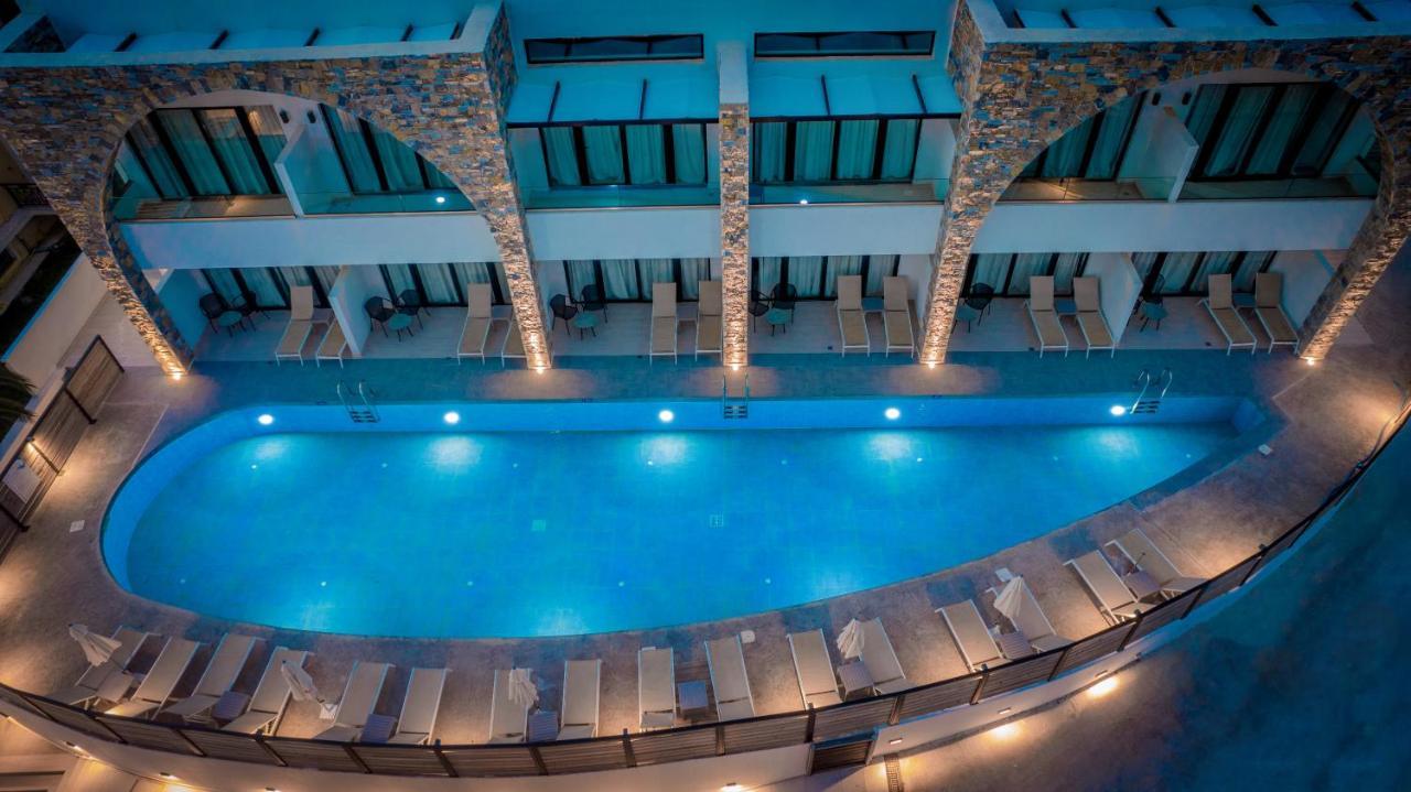 Hotel Cavo Di 4*